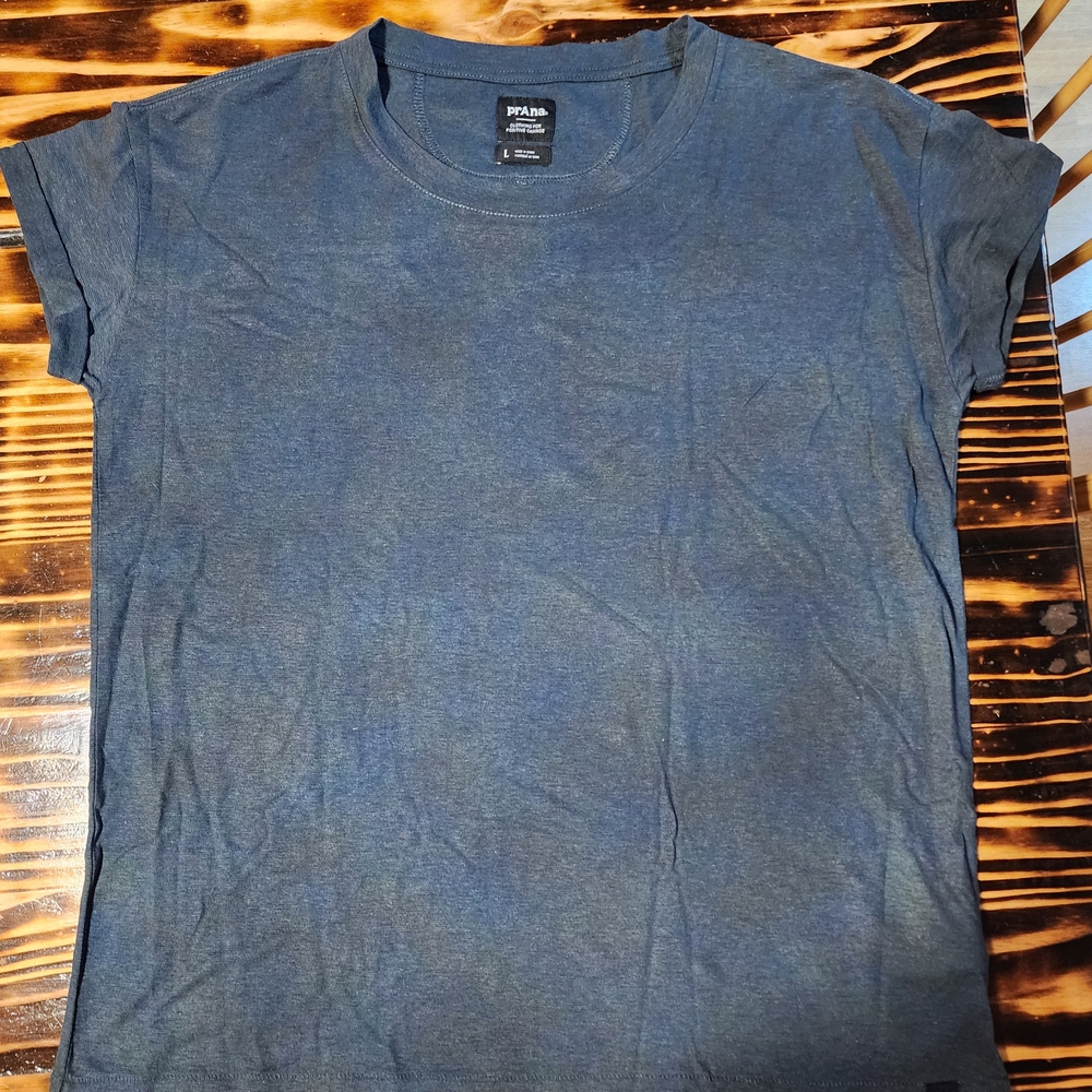Prana Blue Short Sleeve Tee Casual Comfort
